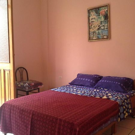 לימה Hostal Yaki חדר תמונה