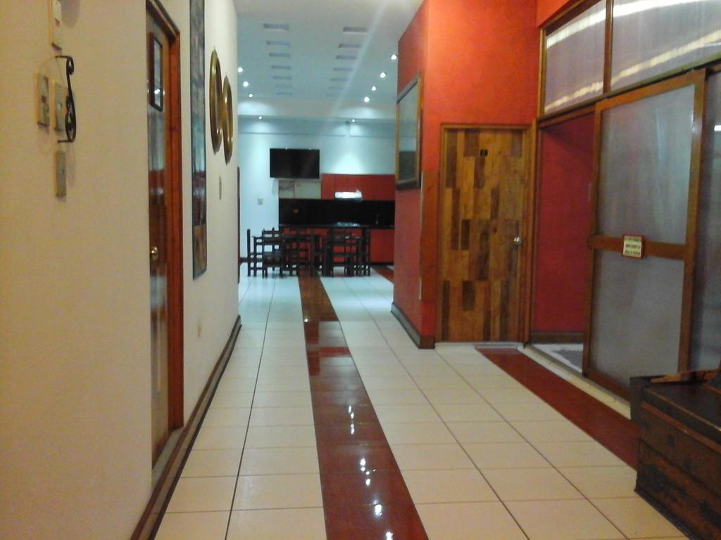 לימה Hostal Yaki מראה חיצוני תמונה